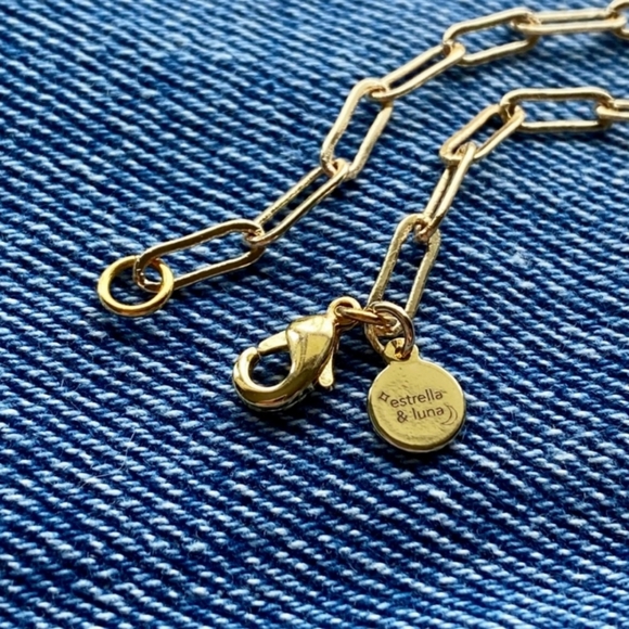 Estrella & Luna Choker Chain - Picture 5 of 5